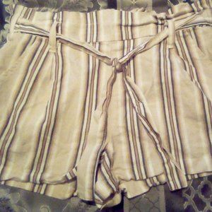 Harmony & Havoc - Striped Linen Shorts